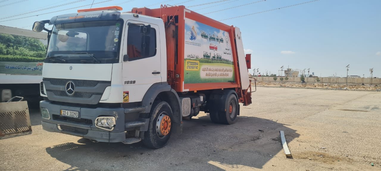 شاحنة مرسيدس